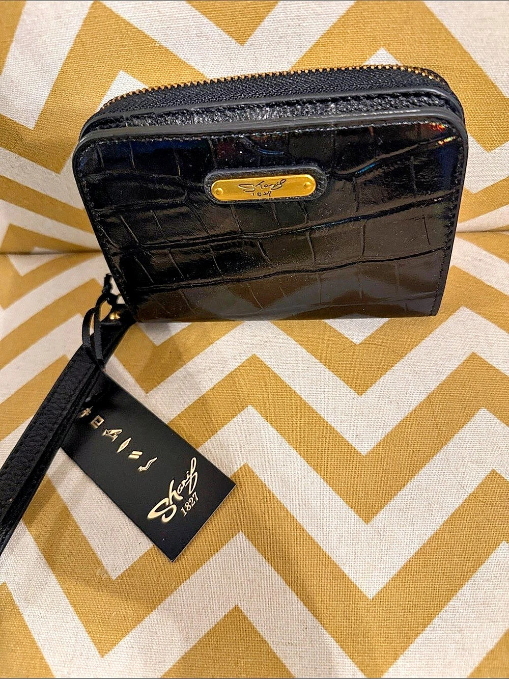NWT Sharif Legacy Milano Leather Zip Around Wallet